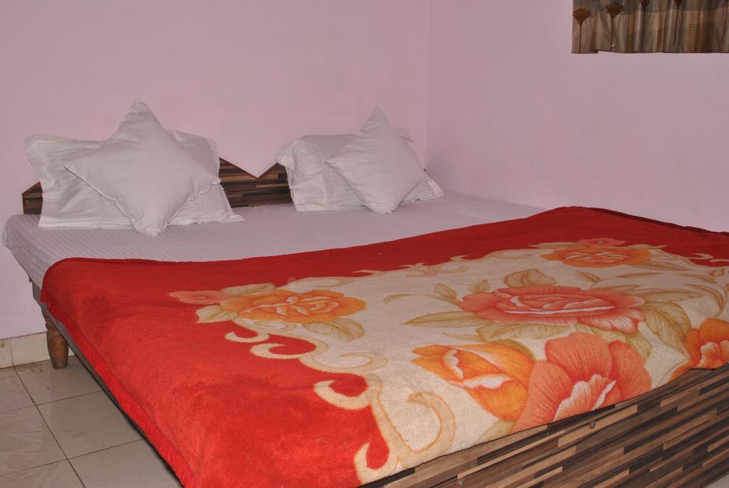 Hotel Viren Residency Agra Room photo